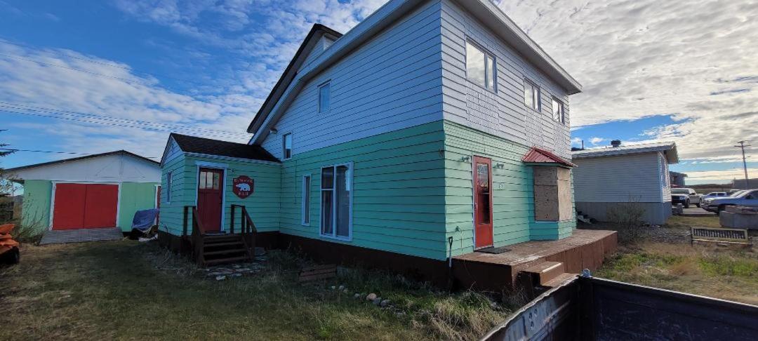 تشرشل Polar Bear Bed And Breakfast المظهر الخارجي الصورة