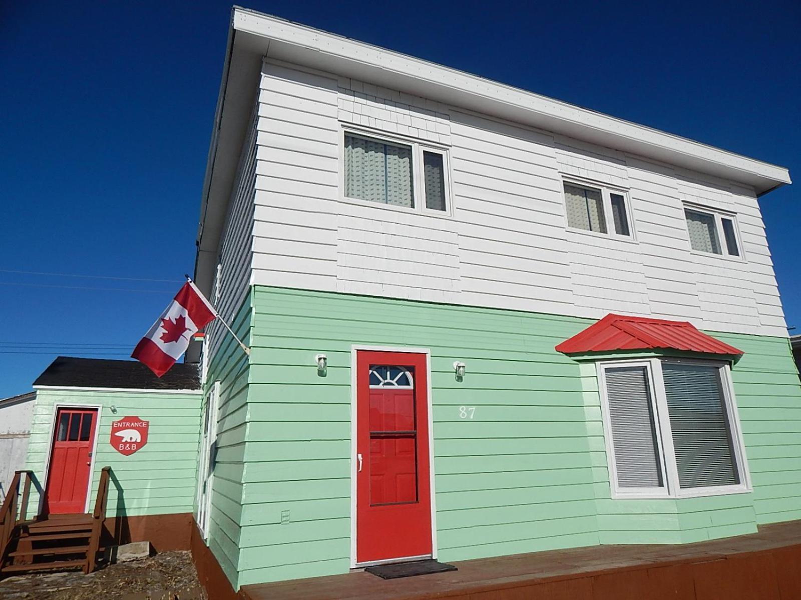تشرشل Polar Bear Bed And Breakfast المظهر الخارجي الصورة